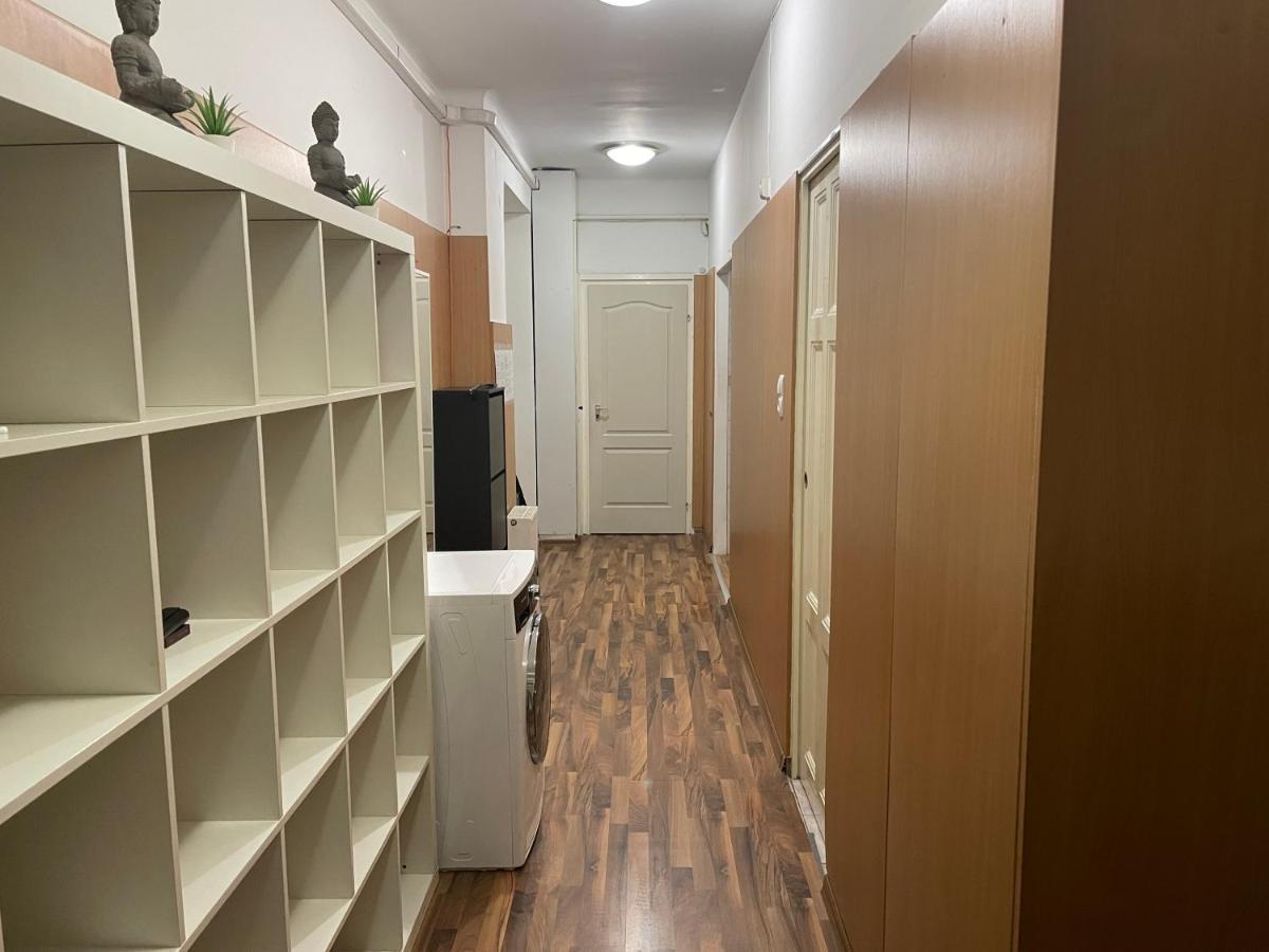 Lovely Apartment On Raday Corso Budapest Exterior foto